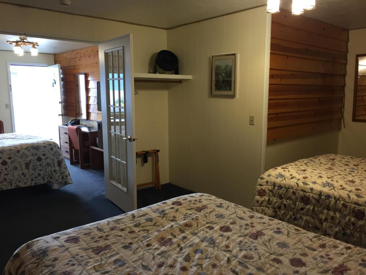 هينز Captain'S Choice Motel المظهر الخارجي الصورة